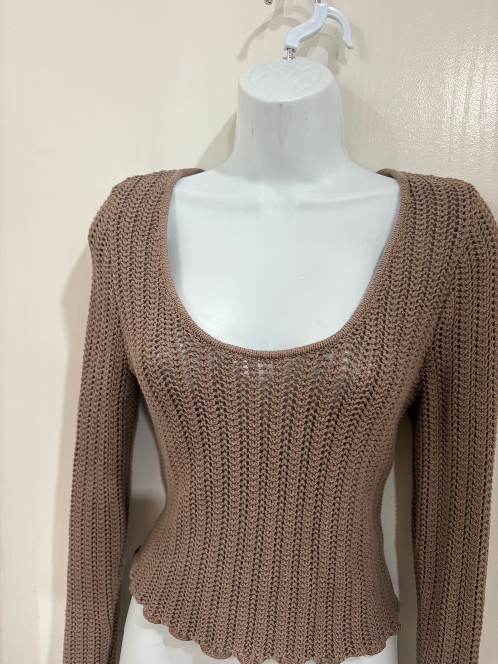 Abercrombie & Fitch Scoop Neck Knit Sweater in Taupe